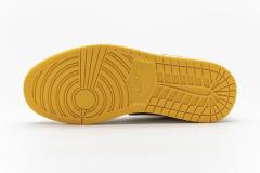 Air Jordαn 1's Mid SE Lakers 852542-700