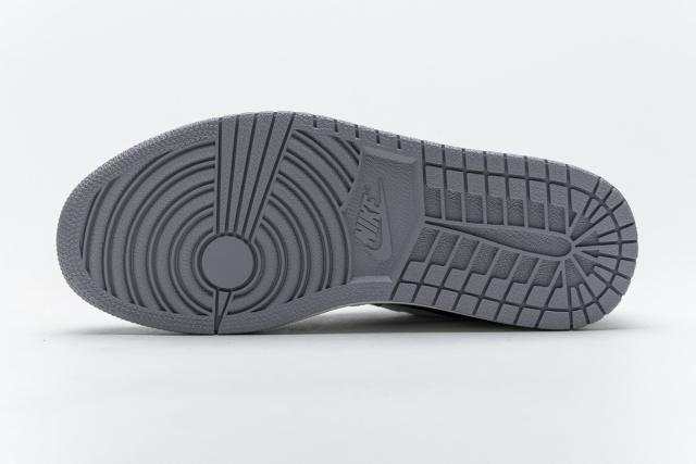 Jordαn 1's Low Grey Toe 553558-110