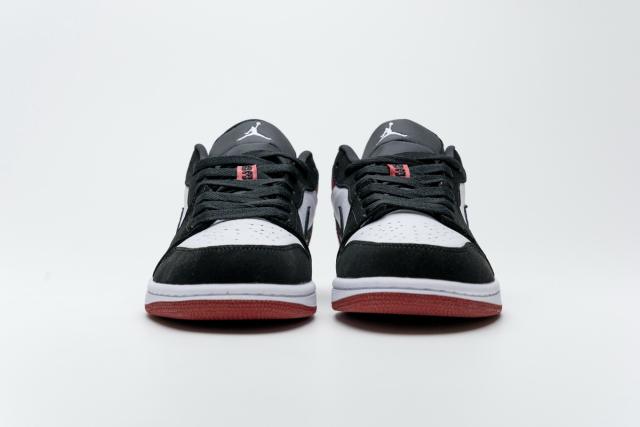 Air Jordαn 1's Black Toe 553558-116