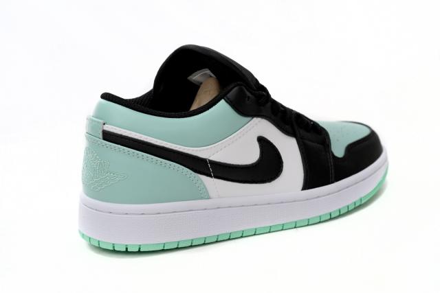 Jordαn 1's Low Emerald Toe 553558-117