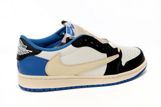 Air Jordαn 1's Fragment x Travis Scott DM7866-140