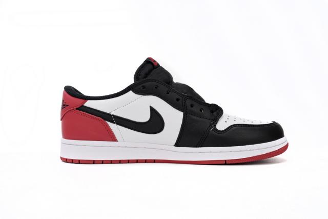 Jordαn 1's Low OG Black Toe CZ0790-106