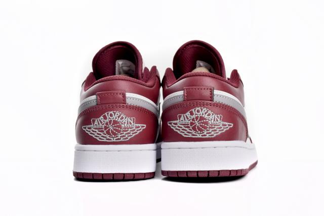 Jordαn 1's White Bordeaux 553558-615