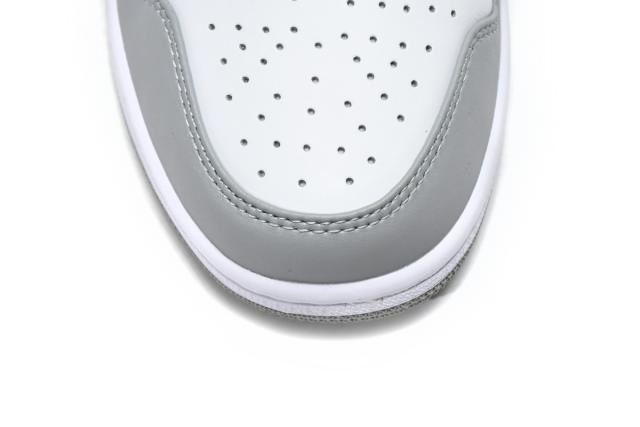 Air Jordαn 1's Mid Light Smoke Grey Anthracite 554724-078