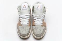 Air Jordαn 1's Mid Milan CV3044-100