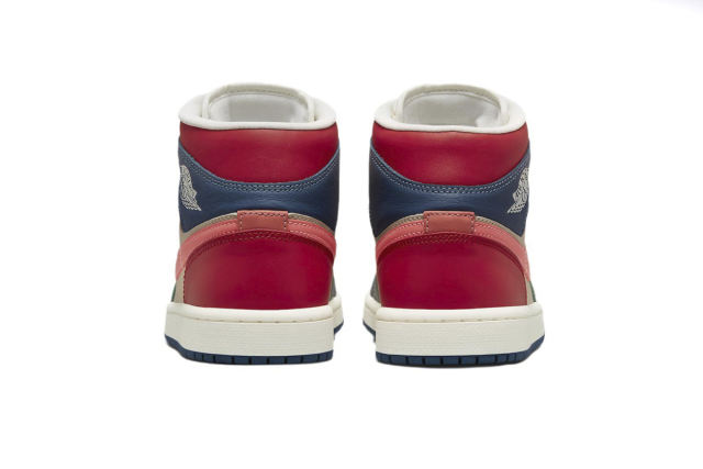 Jordαn 1's Mid SE Multi Color (2022) DN3738-400