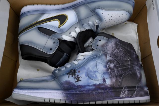 Air Jordαn 1's Mid Black Myth Wukong v2 Shoes Sneakers 554724-078