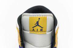 Air Jordαn 1's Mid SE Lakers 852542-700