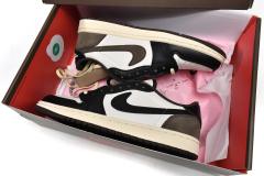 Travis Scott x Air Jordαn 1's Dark Mocha