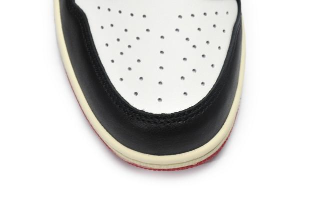 Travis Scott x Air Jordαn 1's Black Red DM7866-166