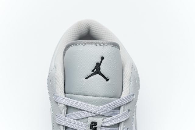 Jordαn 1's Low White Camo DC9036-100