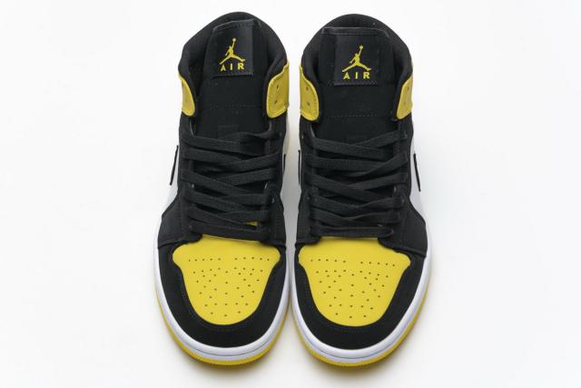 Air Jordαn 1's Mid Yellow Toe Black 852542-071