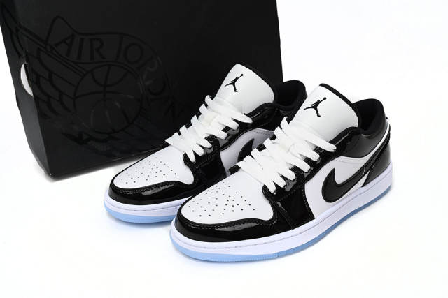 Jordαn 1's Low Concord DV1309-100