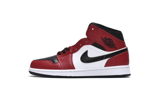 Air Jordαn 1's Mid Chicago Black Toe 554725-069
