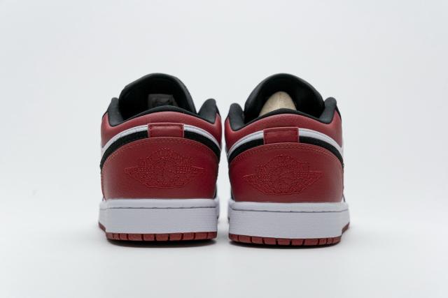 Air Jordαn 1's Black Toe 553558-116