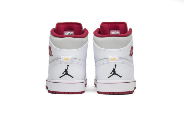 Air Jordαn 1's Mid Retro Hare Jordan 719551-123