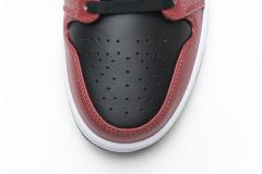 Air Jordαn 1's Mid Chicago Black Toe 554725-069