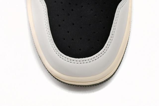 Travis Scott x Air Jordαn 1's Low OG Olive DZ4137-106