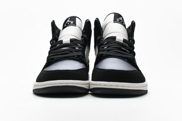Air Jordαn 1's Mid Satin Grey Toe 852542-011
