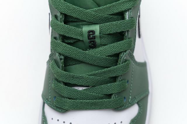 Air Jordαn 1's Pine Green 553558-301