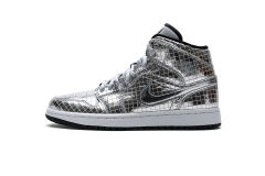Jordαn 1's Mid SE Disco Metallic Silver (W) CU9304-001