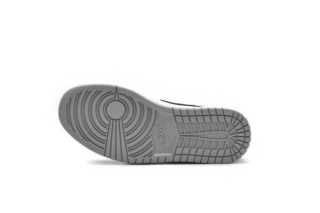 Air Jordαn 1's Mid Light Smoke Grey Anthracite 554724-078
