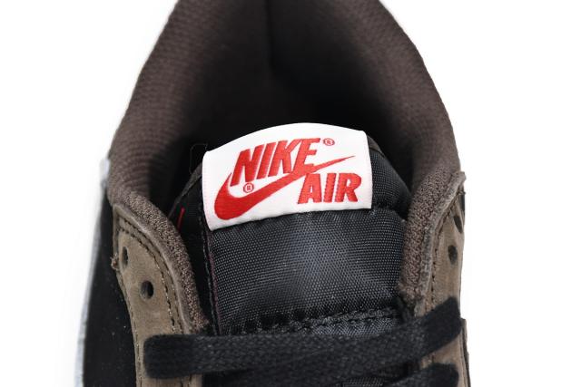 Air Jordαn 1's Low OG SP Travis Scott CQ4277-001