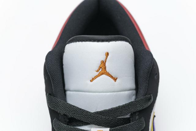Air Jordαn 1's Lakers Top 3 CJ9216-051