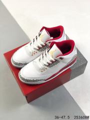 Jordαn 3's Red and White Crackle Basketball Shoes