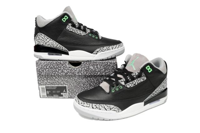 Jordαn 3's Retro Green Glow CT8532-031