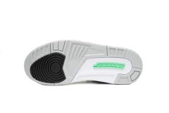Jordαn 3's Retro Green Glow CT8532-031