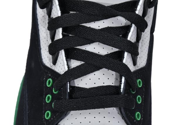 Jordαn 3's Retro Pine Green CT8532-030