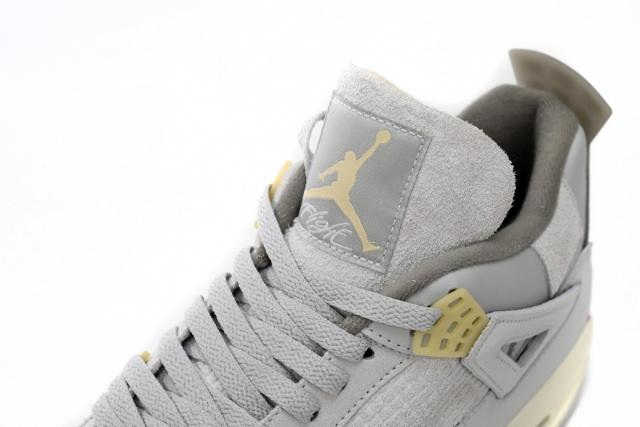 ［plus-size shoes]Air Jordαn 4's Retro SE Craft Photon Dust DV3742-021