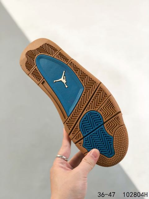 Jordαn 4's Dark Brown and White Air Cushioned Basketball Shoes