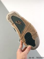 Jordαn 4's Ink Blue Green Beige and White Colorblock Basketball Shoes