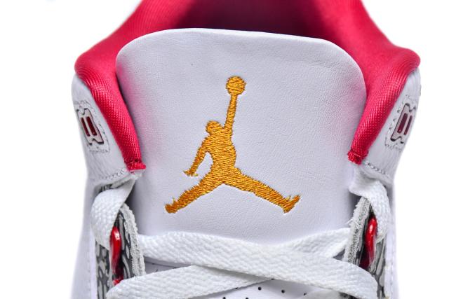 Jordαn 3's Retro Cardinal Red CT8532-126
