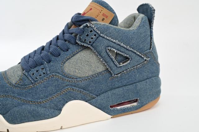 ［plus-size shoes]Jordαn 4's Retro Levi's Denim (Tag with Levi's Logo) AO2571-401