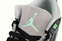 Jordαn 3's Retro Green Glow CT8532-031