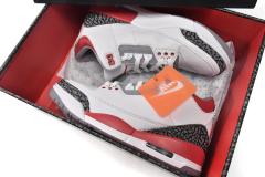 Jordαn 3's Retro Fire Red DN3707-160