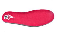 Jordαn 3's Retro Cardinal Red CT8532-126