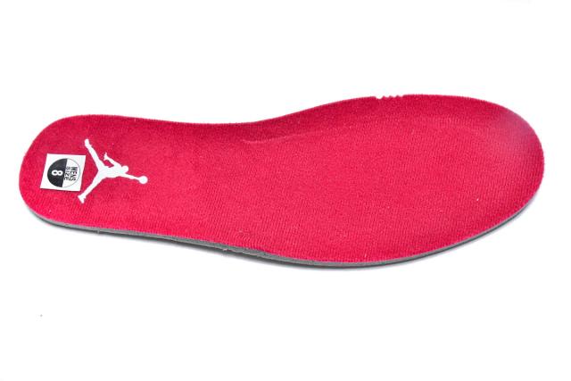 Jordαn 3's Retro Cardinal Red CT8532-126