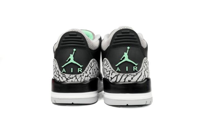 Jordαn 3's Retro Green Glow CT8532-031