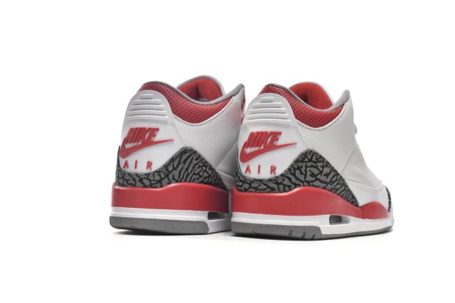 Jordαn 3's Retro Fire Red DN3707-160