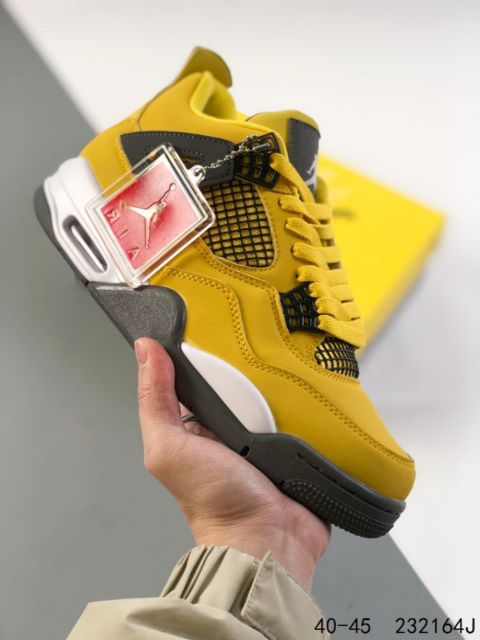 Jordαn 4's Retro Yellow Air Cushioned Basketball Shoes