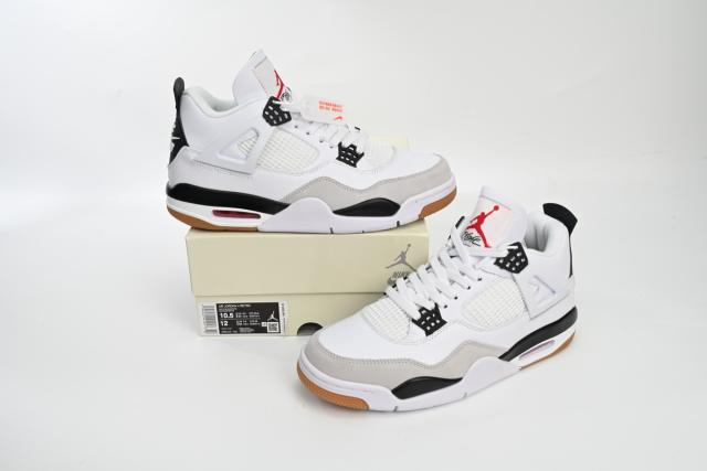 ［plus-size shoes]N SB x Air Jordαn 4's Retro White Black DR5415-100
