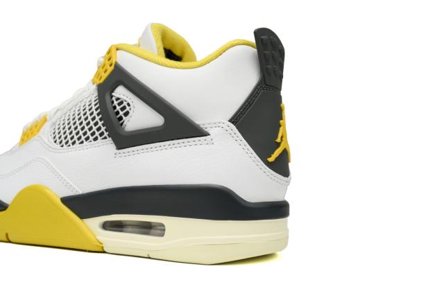 ［plus-size shoes]Air Jordαn 4's Retro Vivid Sulfur AQ9129-101