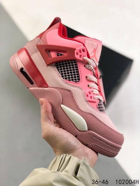 Jordαn 4's Gradient Pink Basketball Shoes