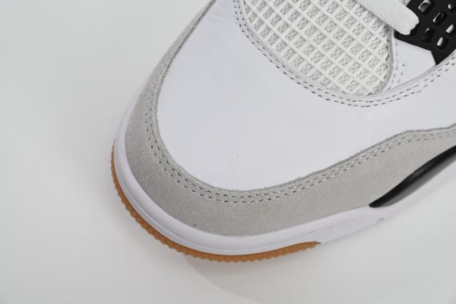 ［plus-size shoes]N SB x Air Jordαn 4's Retro White Black DR5415-100