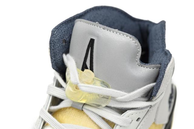 Air Jordαn 5's Retro A Ma Maniére Dawn FZ5758-004