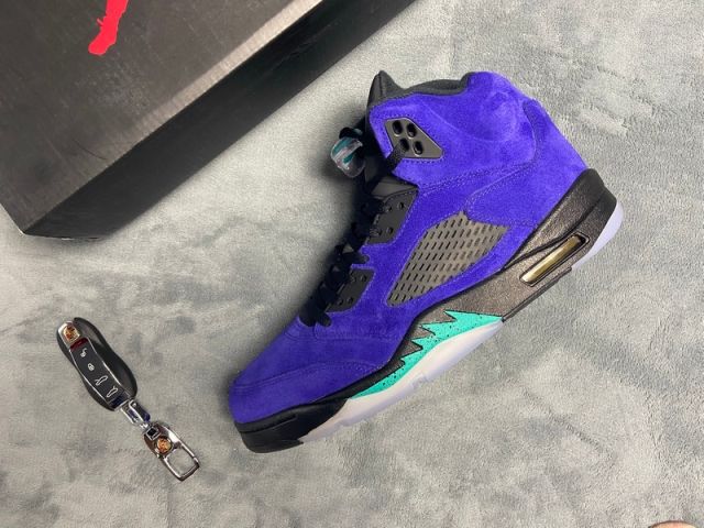Air Jordαn 5's Alternate Grape 136027-500